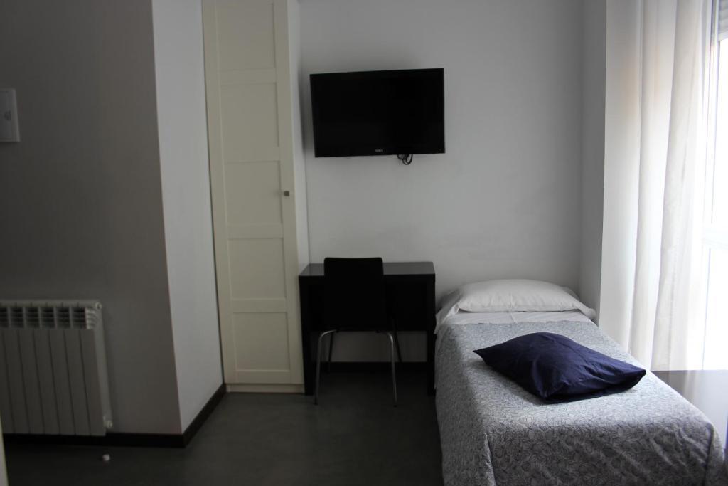 Hostal Cibeles Мадрид Екстериор снимка